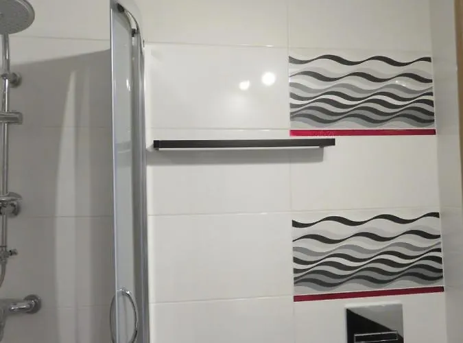 Alojamento de Acomodação e Pequeno-almoço Fala Na Wyspie Gdańsk