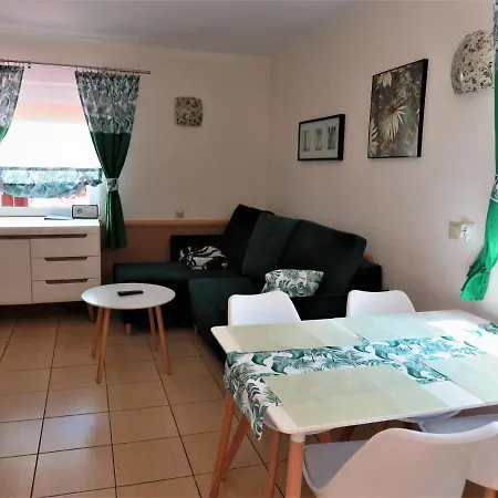 Fala Na Wyspie 3* גדנסק